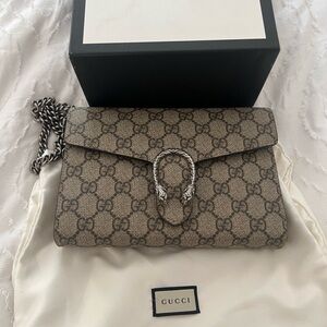 Gucci Dionysus Wallet on a chain